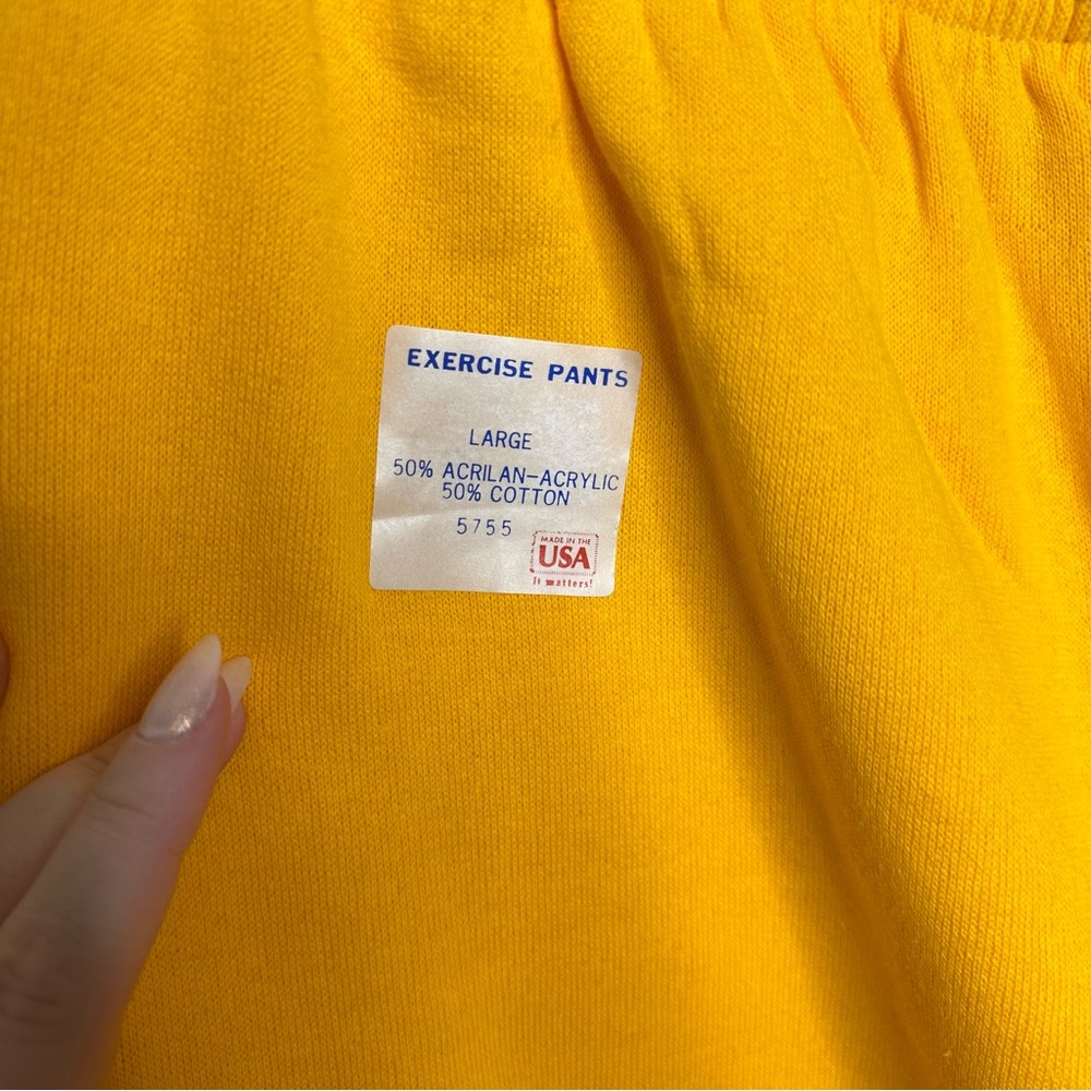 Vintage NOS West Virginia Basketball Yellow Sweatpants Exercise Pants Size Large - Picture 6 of 6